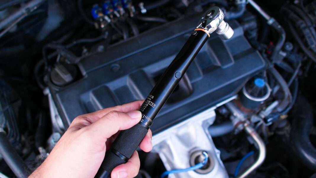tornillos de un solo uso en automoción